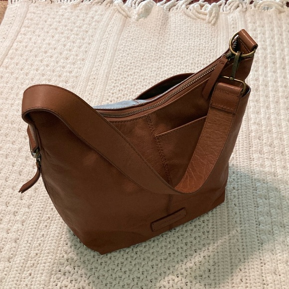 Lucky Brand Brown Shoulder Bag with Relaxed Structure - Picture 14 of 14